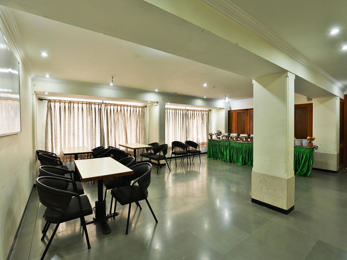 Hotel Ostria Szúrat Kültér fotó
