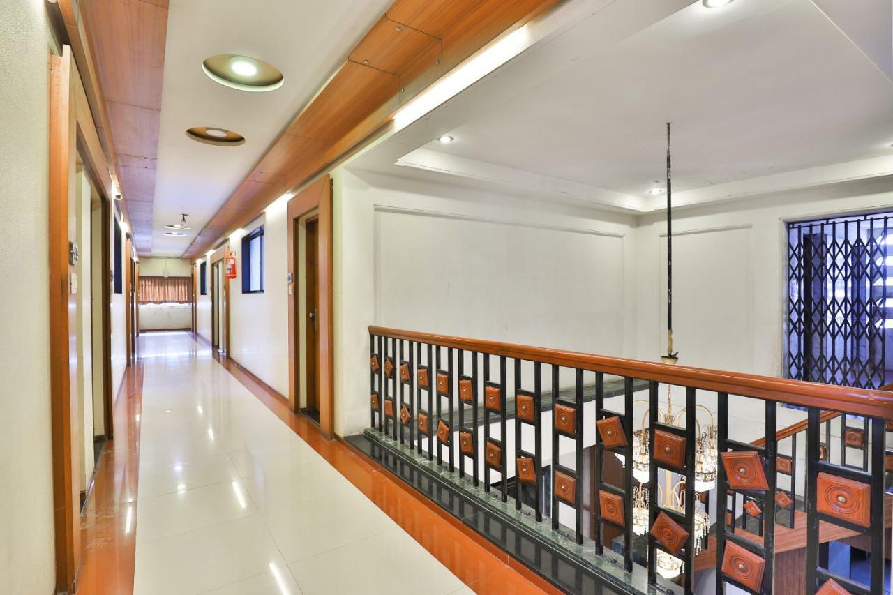 Hotel Ostria Szúrat Kültér fotó